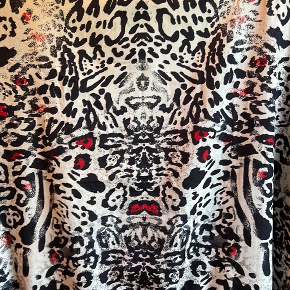 NWT AMERICAN LEISURE JUNGLE PRINT CAFTAN ONE SIZE - Picture 6 of 10